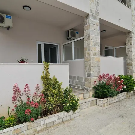 Apartments Samardzic Tivat Exterior photo